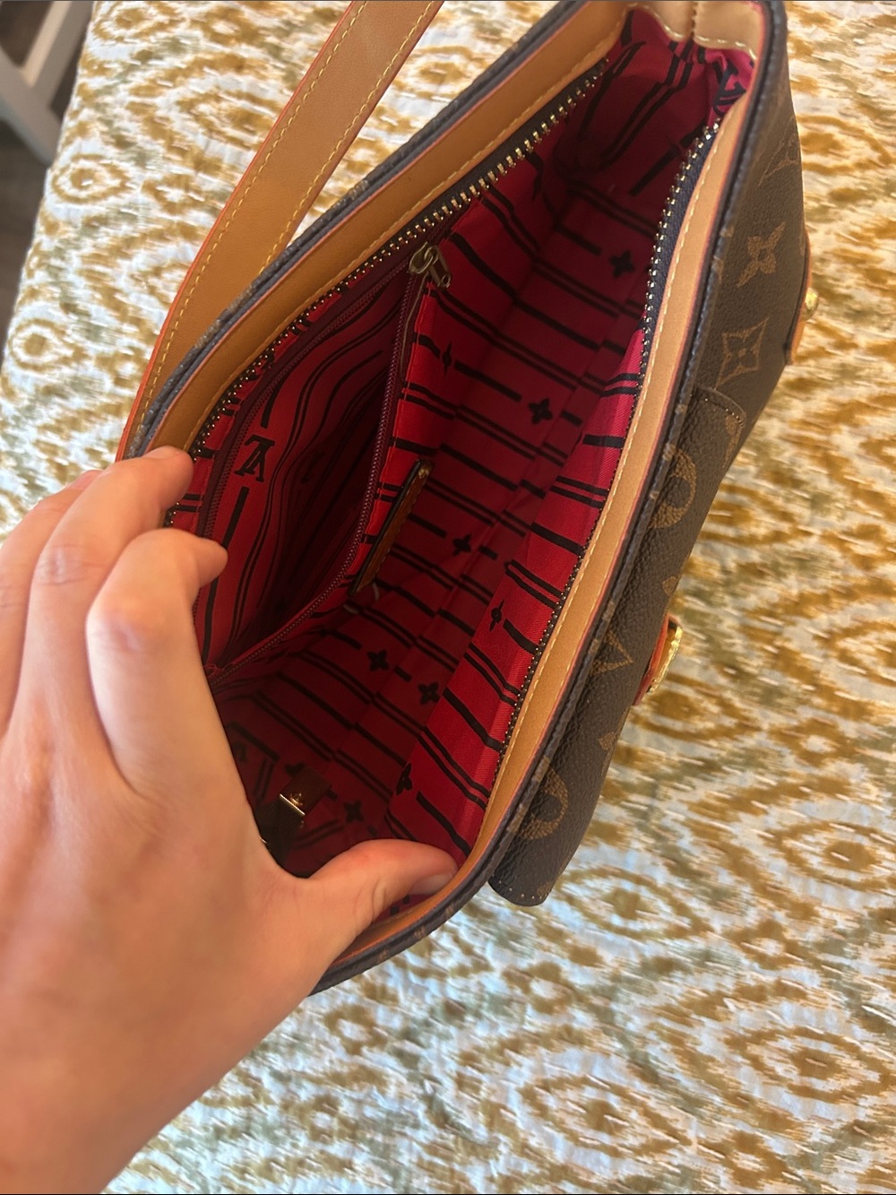Louis Vuitton Monogram Shoulder Pochette - Brown and Tan - Picture 3 of 5